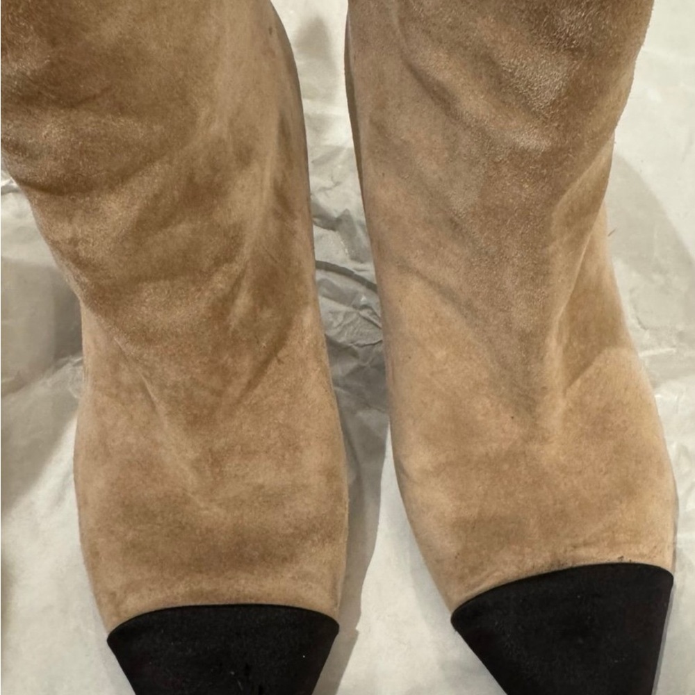 CHANEL Suede Beige and Black Ankle Booties - Picture 5 of 8